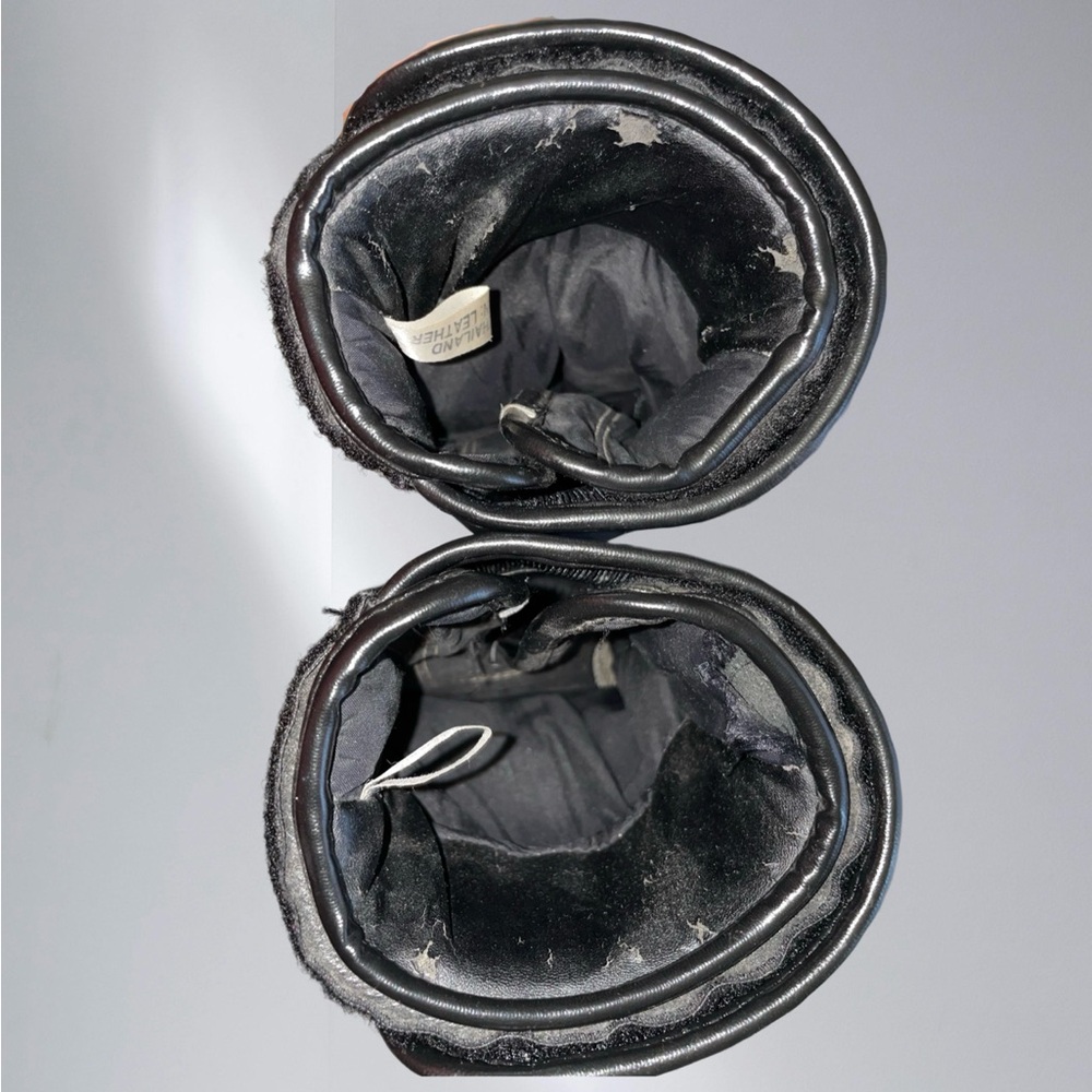 Main Event Black Boxing Gloves - Picture 4 of 4